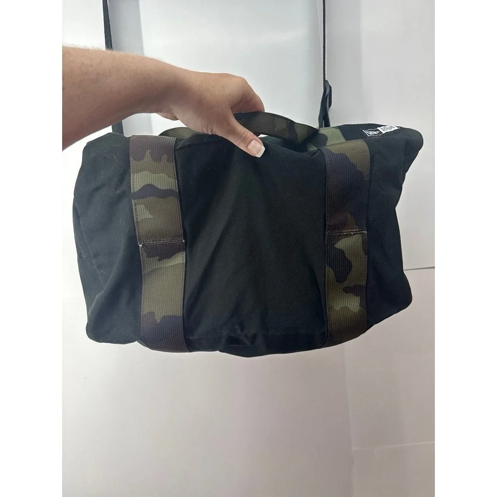Black & Camo New Era Duffle Bag (9.5x10x17)